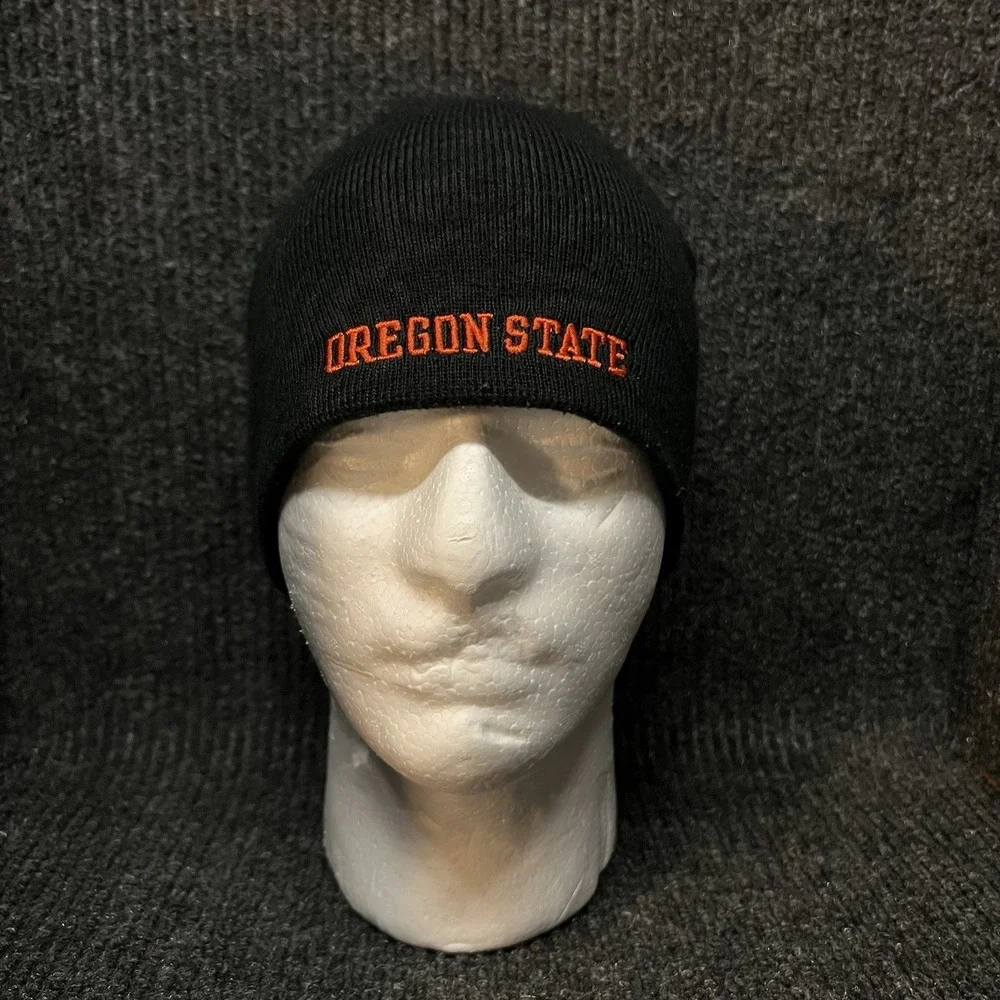 Vintage Nike Oregon State‎ Beavers Skull Cap Red Tag 90s Y2K Black Hat Beanie